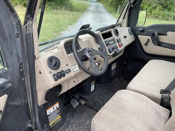 2021 John Deere Gator XUV 835R 4WD Utility Cart for Sale
