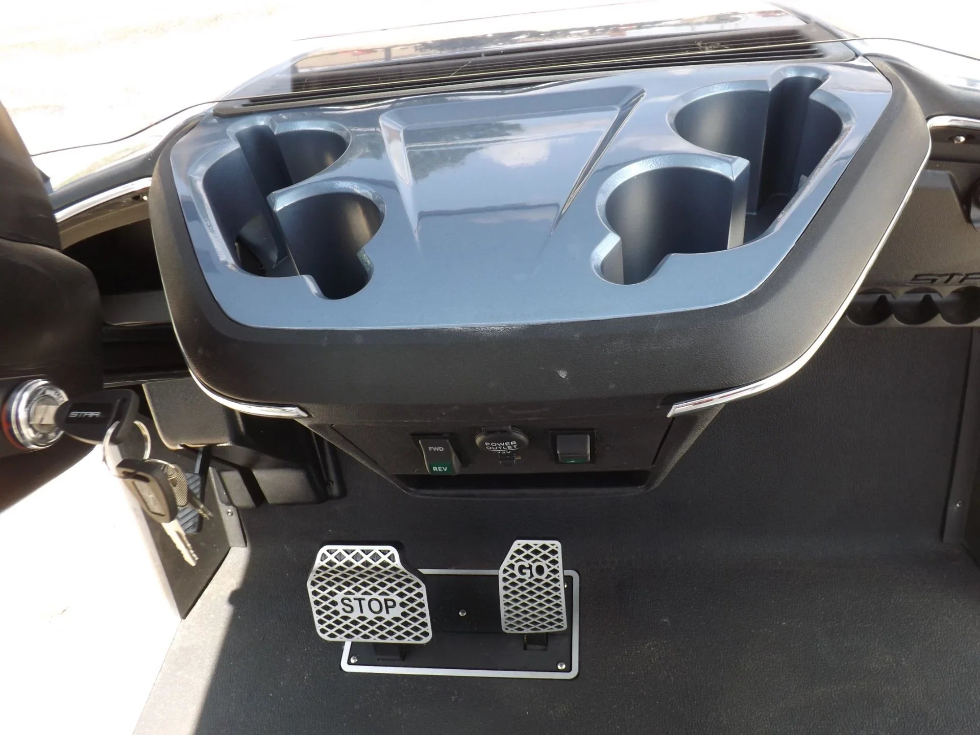 2024 Star EV SIRIUS 4+2 Lithium Golf Cart for Sale