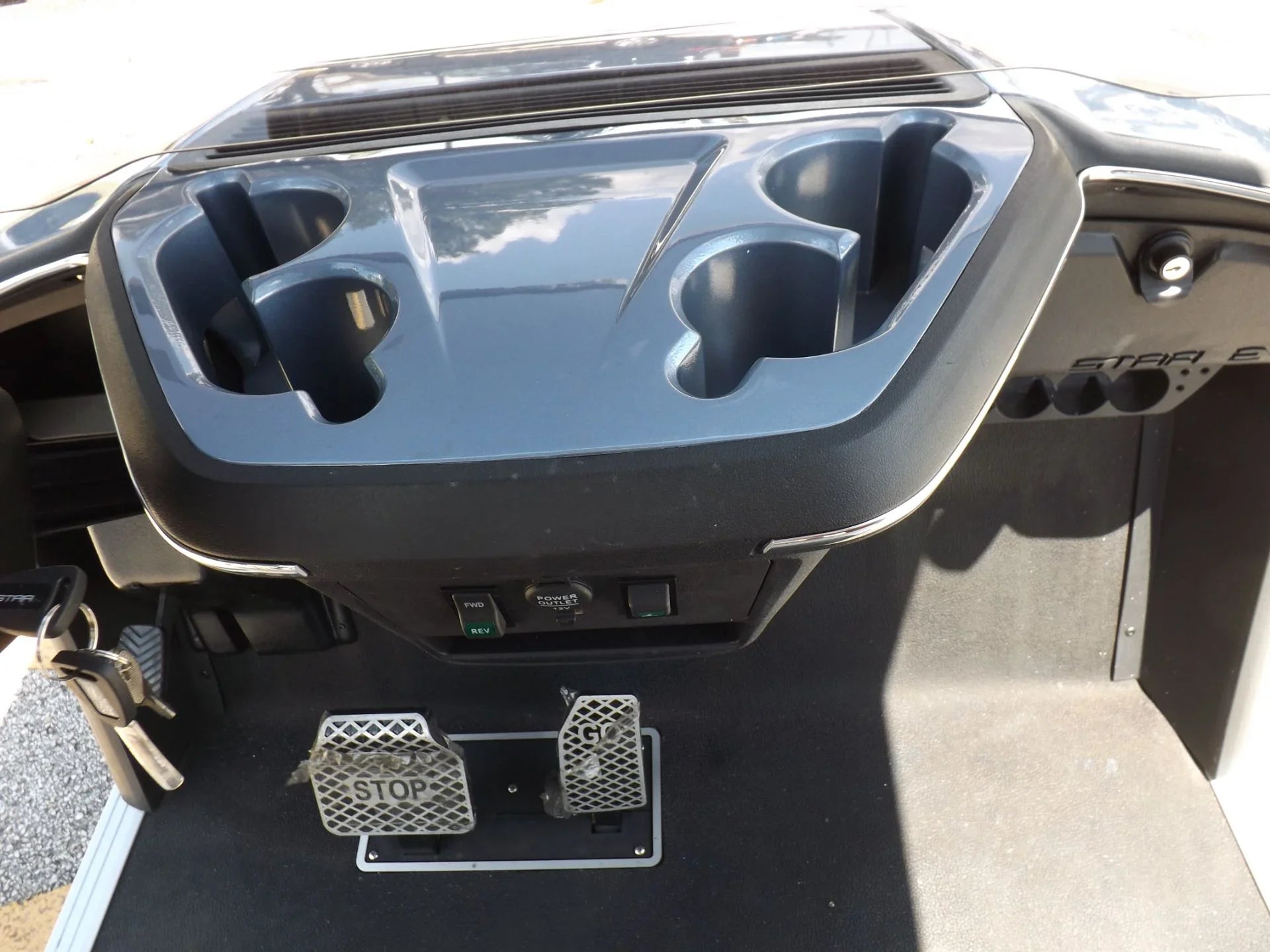 2024 Star EV SIRIUS 4 Forward Lithium Golf Cart for Sale
