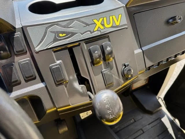2022 John Deere Gator XUV560E Utility Cart for Sale