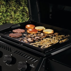 Napoleon | Freestyle 24-in 3 Burner Natural Gas Griddle | F24DFTNK