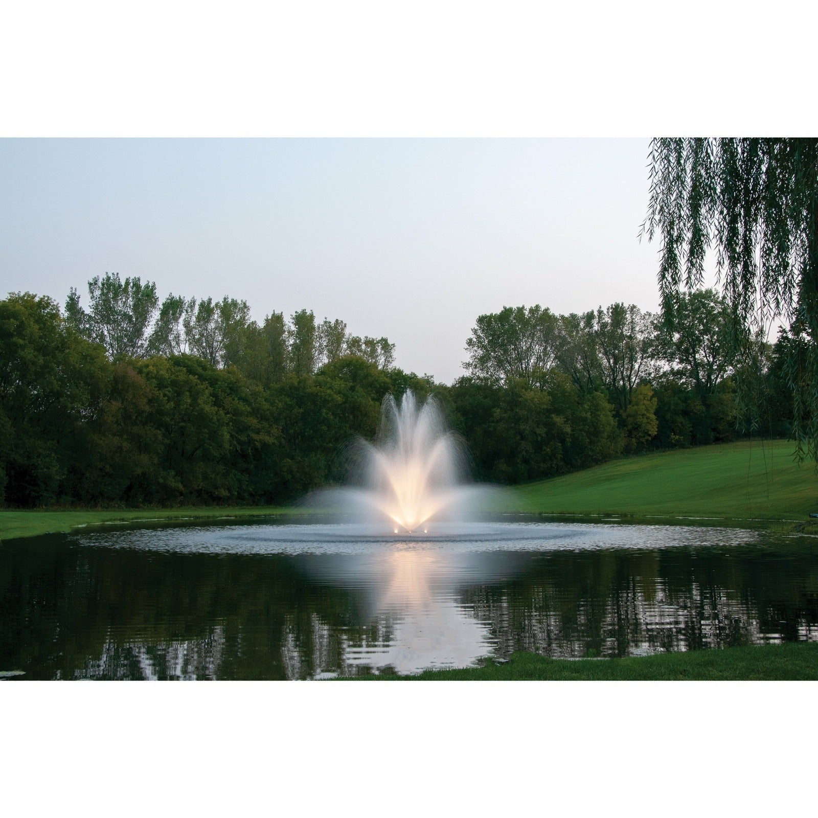 Kasco Marine | J Series Decorative Display Fountain 7.5 HP for Large Ponds