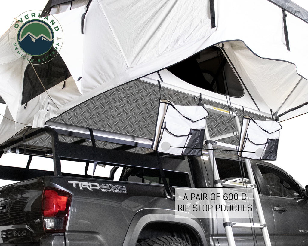 OVS | HD Nomadic 3 Arctic White Roof Top Tent | 18339936
