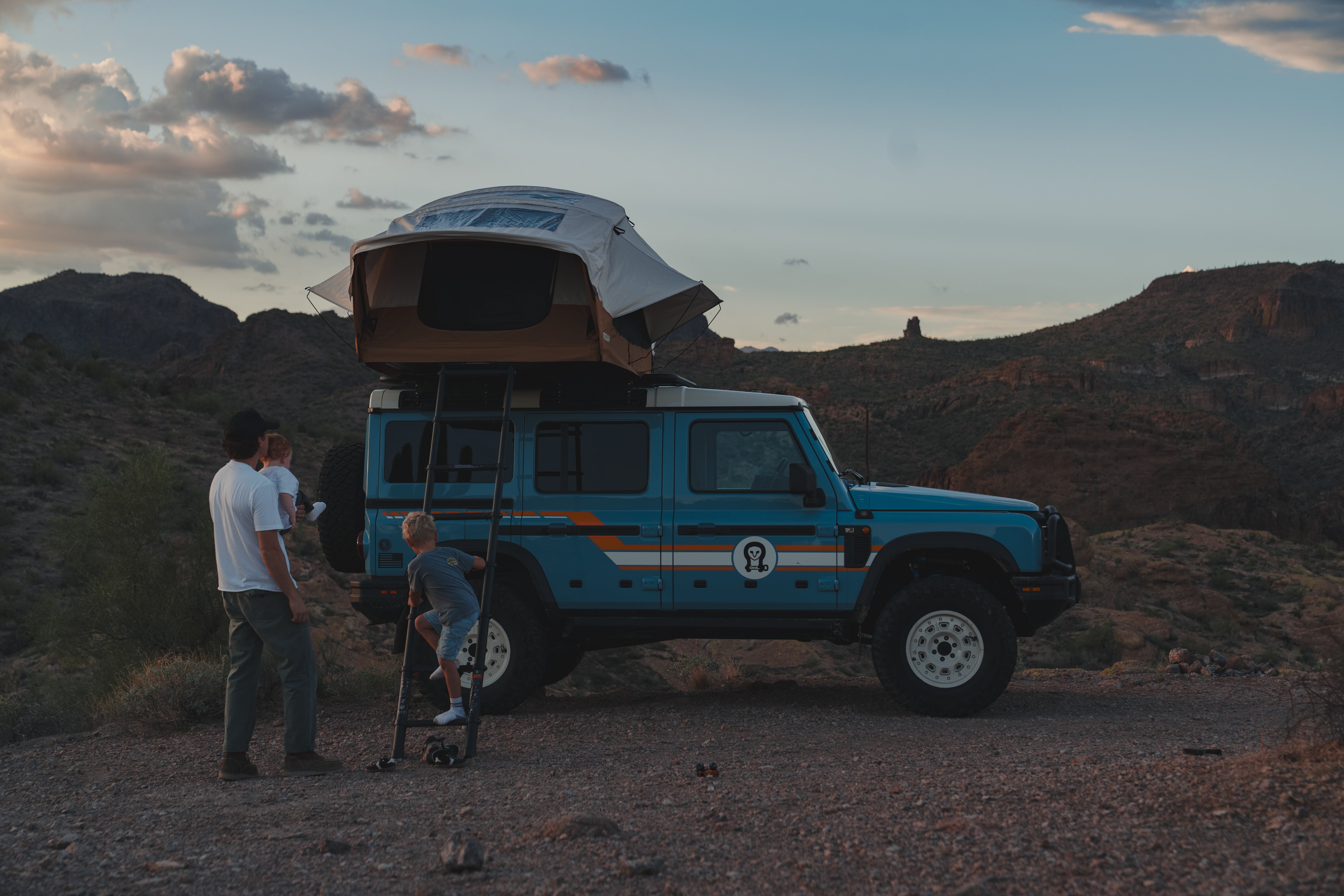 ROAM | Vagabond 2.0 Rooftop Tent