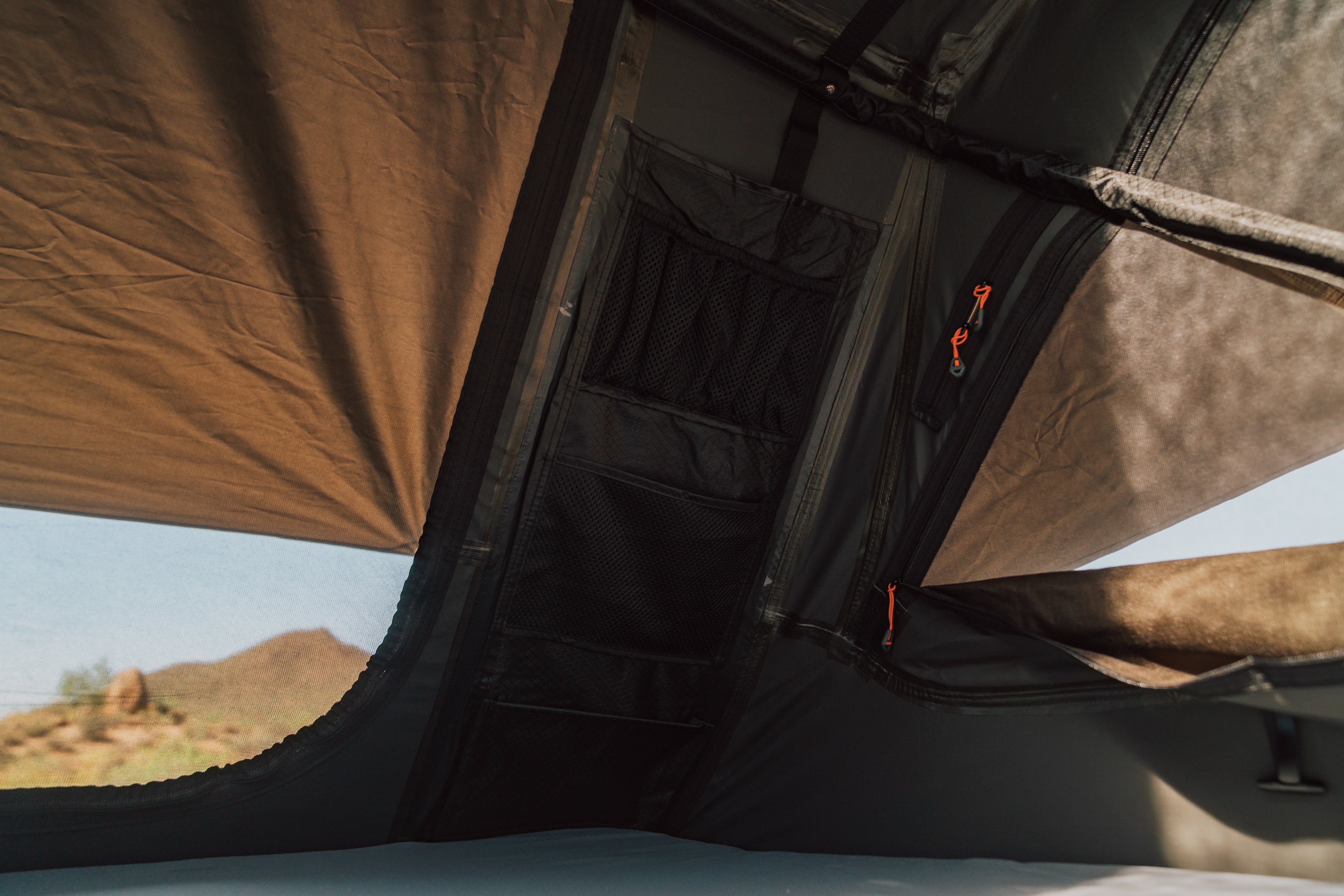 ROAM | Vagabond 2.0 Rooftop Tent