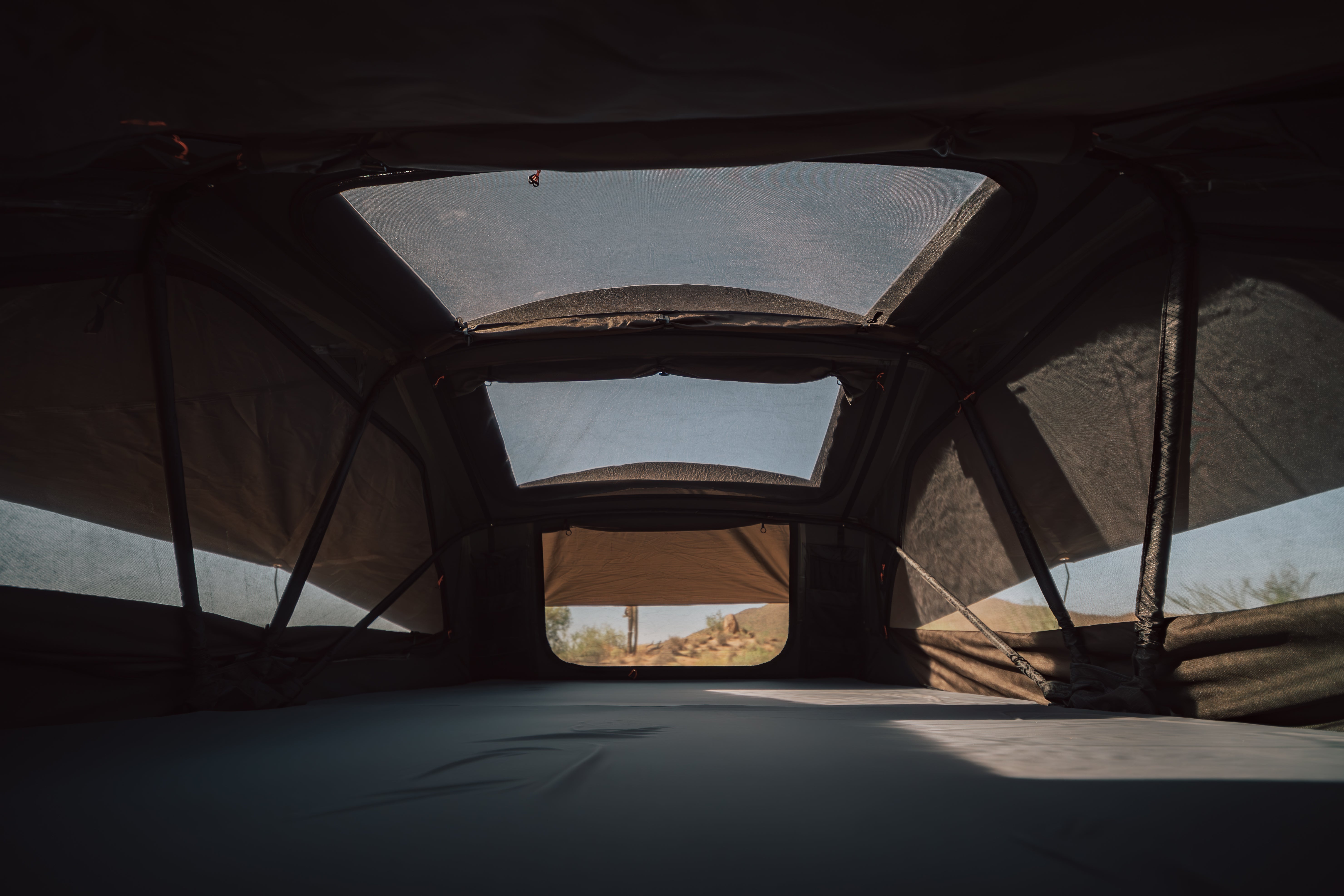 ROAM | Vagabond 2.0 Rooftop Tent
