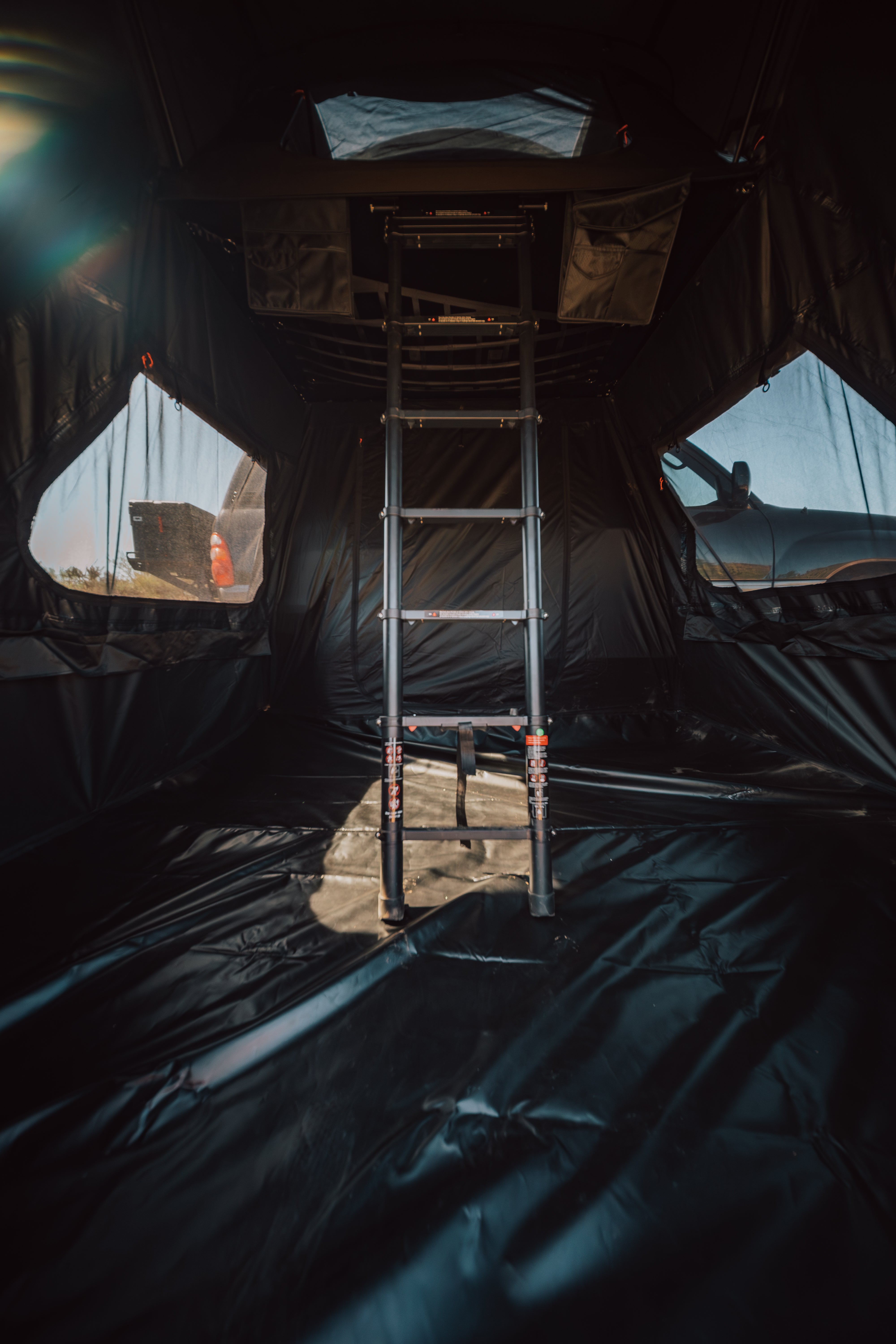 ROAM | Vagabond 2.0 Rooftop Tent