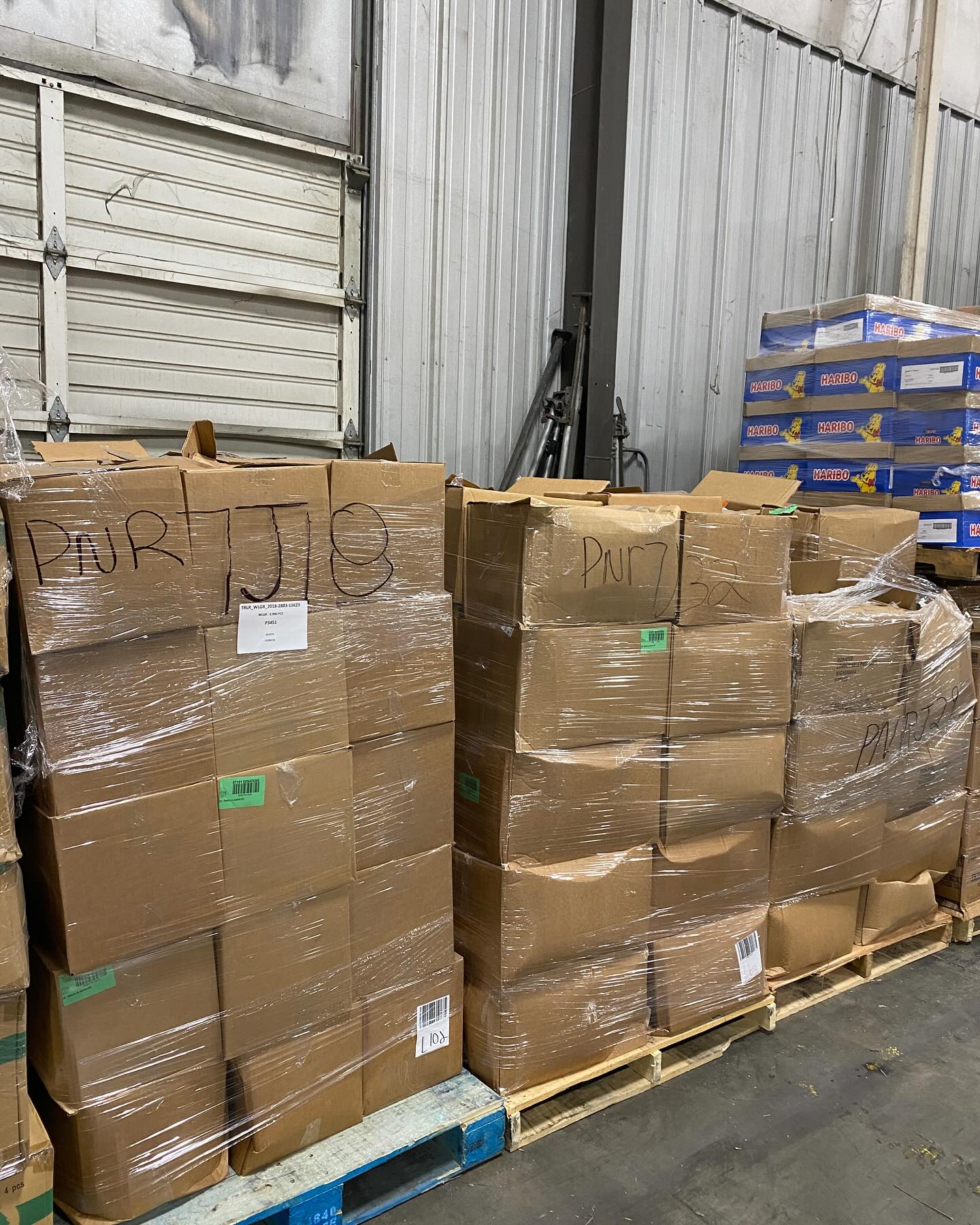 Wholesale Candy Pallets