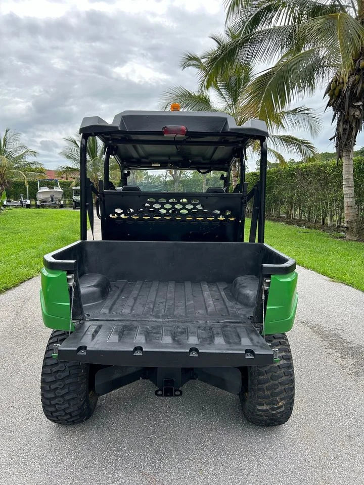 2020 John Deere Gator XUV560E Utility Cart for Sale
