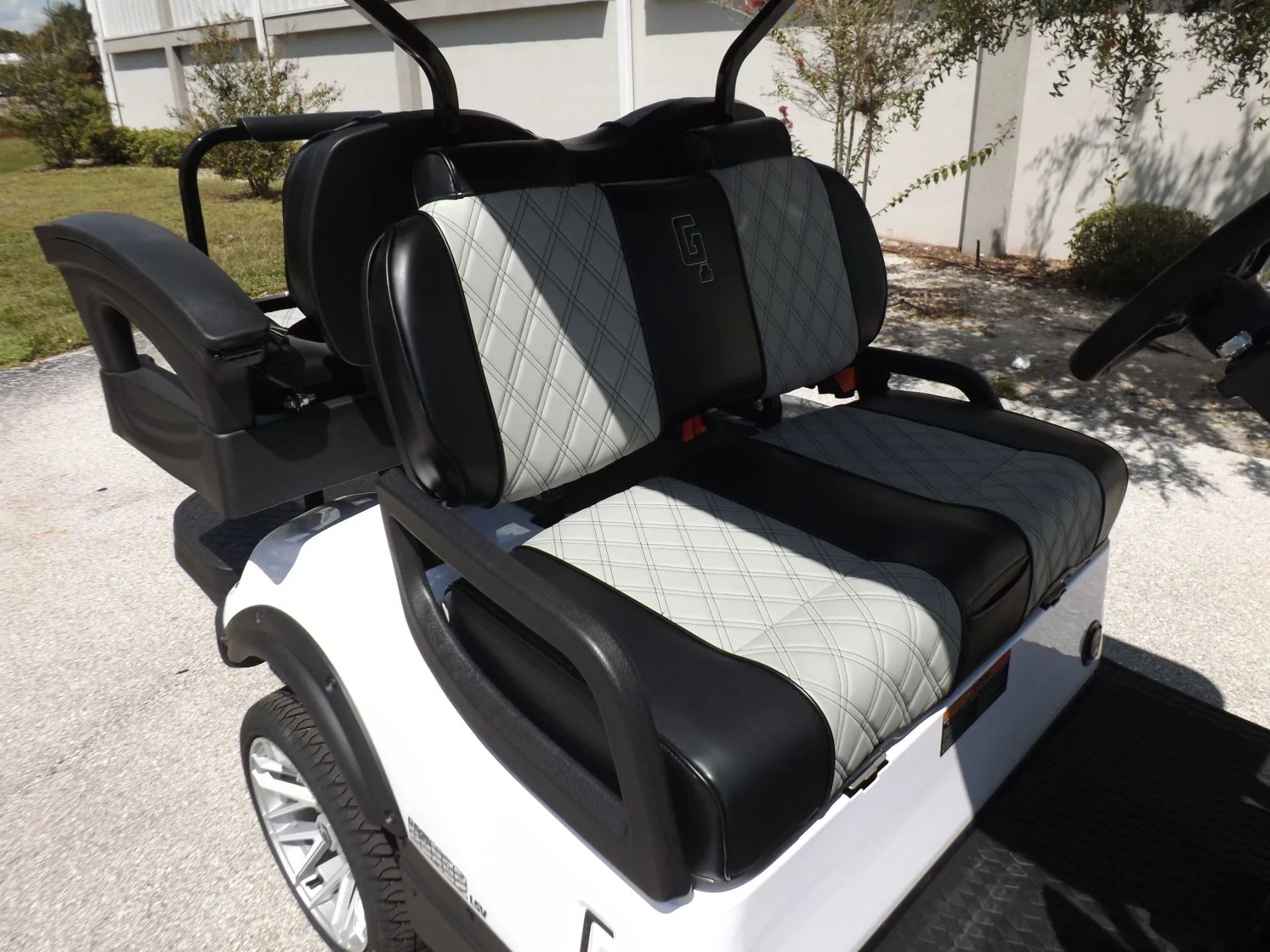 White 2023 HONOR LSV 2+2 G1 Lifted Lithium Golf Cart for Sale