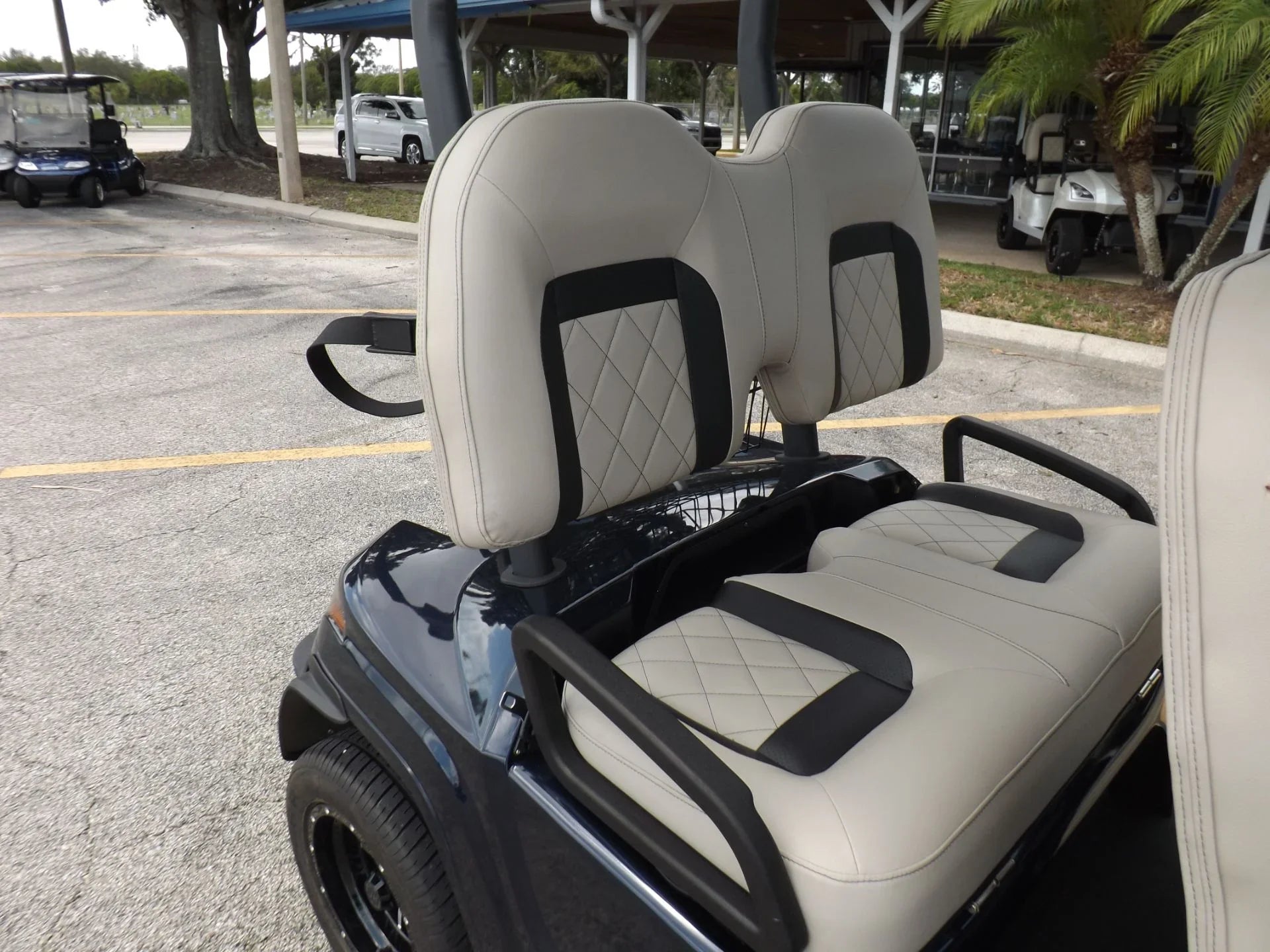 Black 2024 Star EV SIRIUS 4 Forward Lithium Golf Cart for Sale