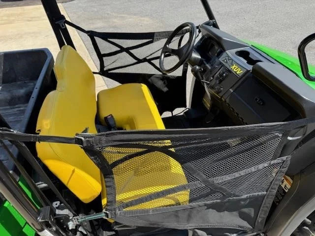 2022 John Deere Gator XUV560E Utility Cart for Sale