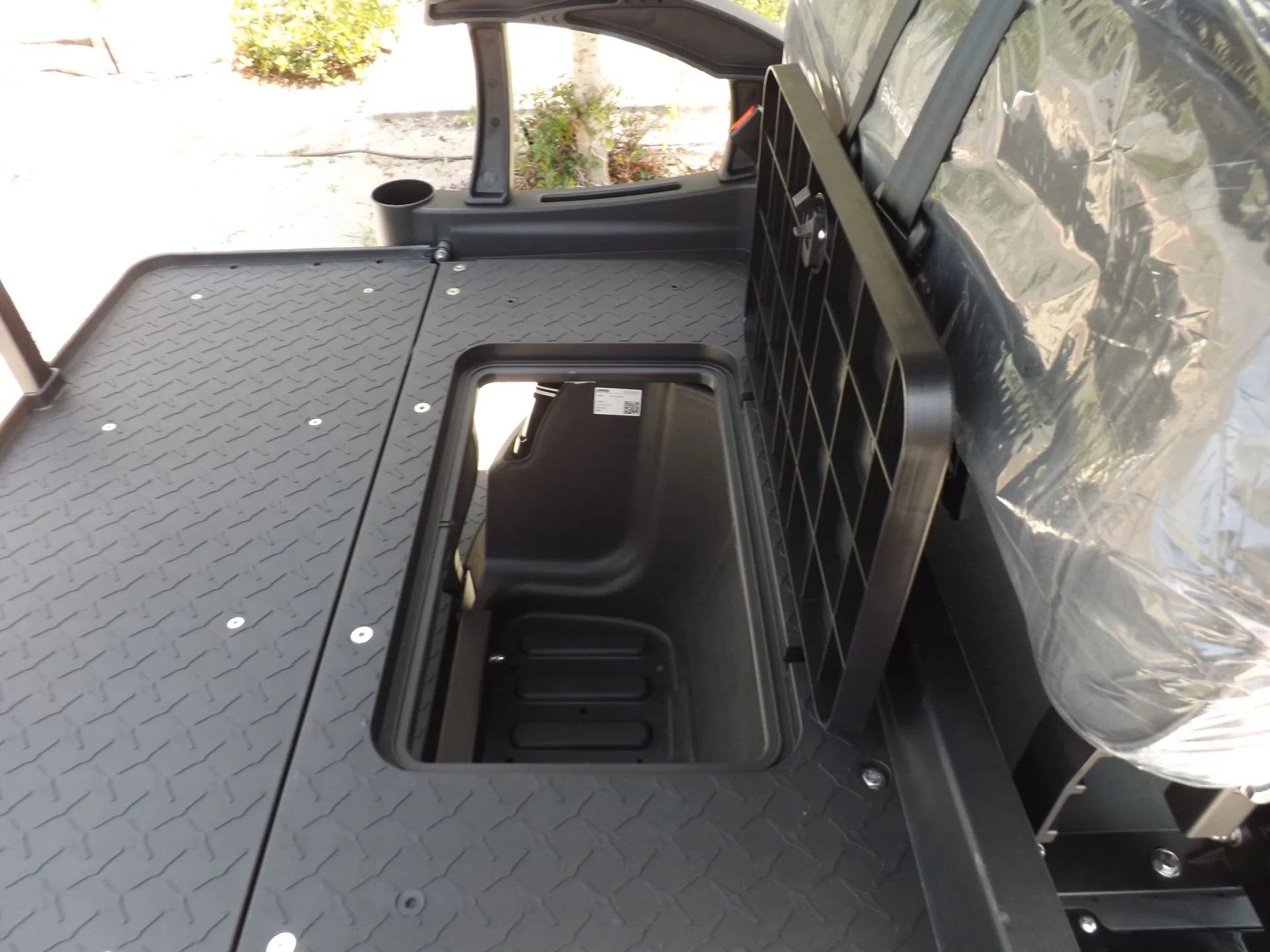 2022 Bintelli BEYOND 4P Lifted Golf Cart for Sale