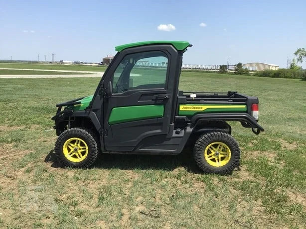 2023 John Deere XUV 835R Gator 4WD Utility Cart for Sale