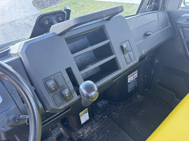 2018 John Deere 4WD Gator XUV 835M Utility Cart for Sale