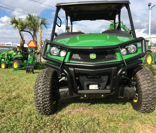 2025 John Deere Gator XUV 560E 4x4 Gas Utility Cart For Sale