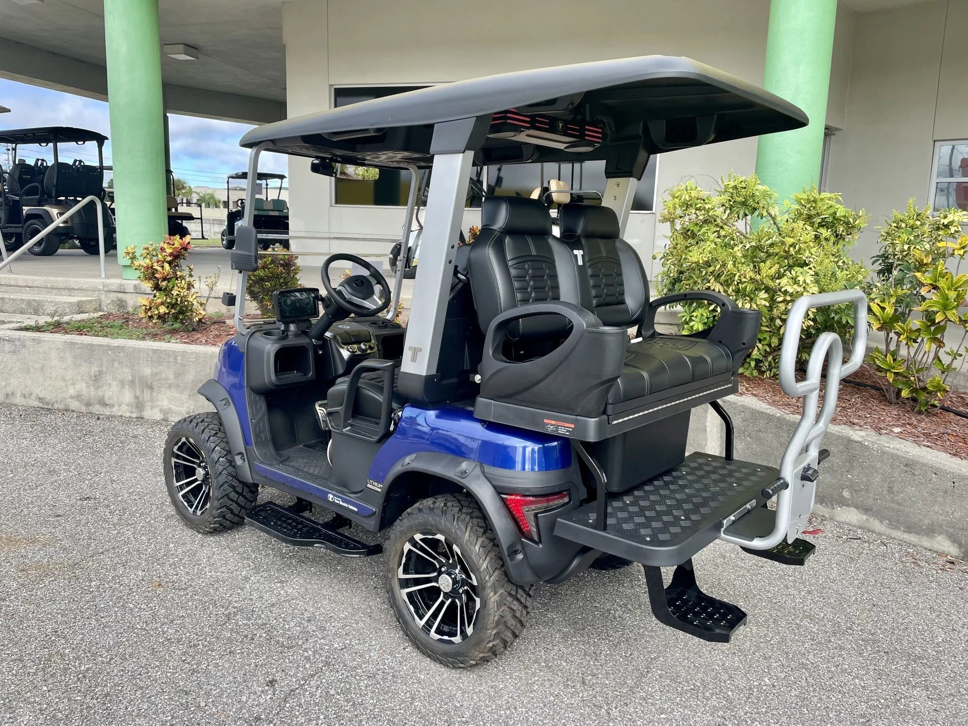 2026 Explorer 2+2 Tara Golf Cart for Sale (Electric Blue)