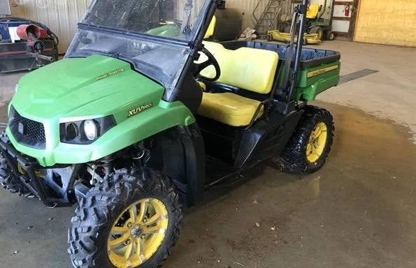 2017 John Deere Gator XUV 590i 4x4 Gas Utility Cart For Sale