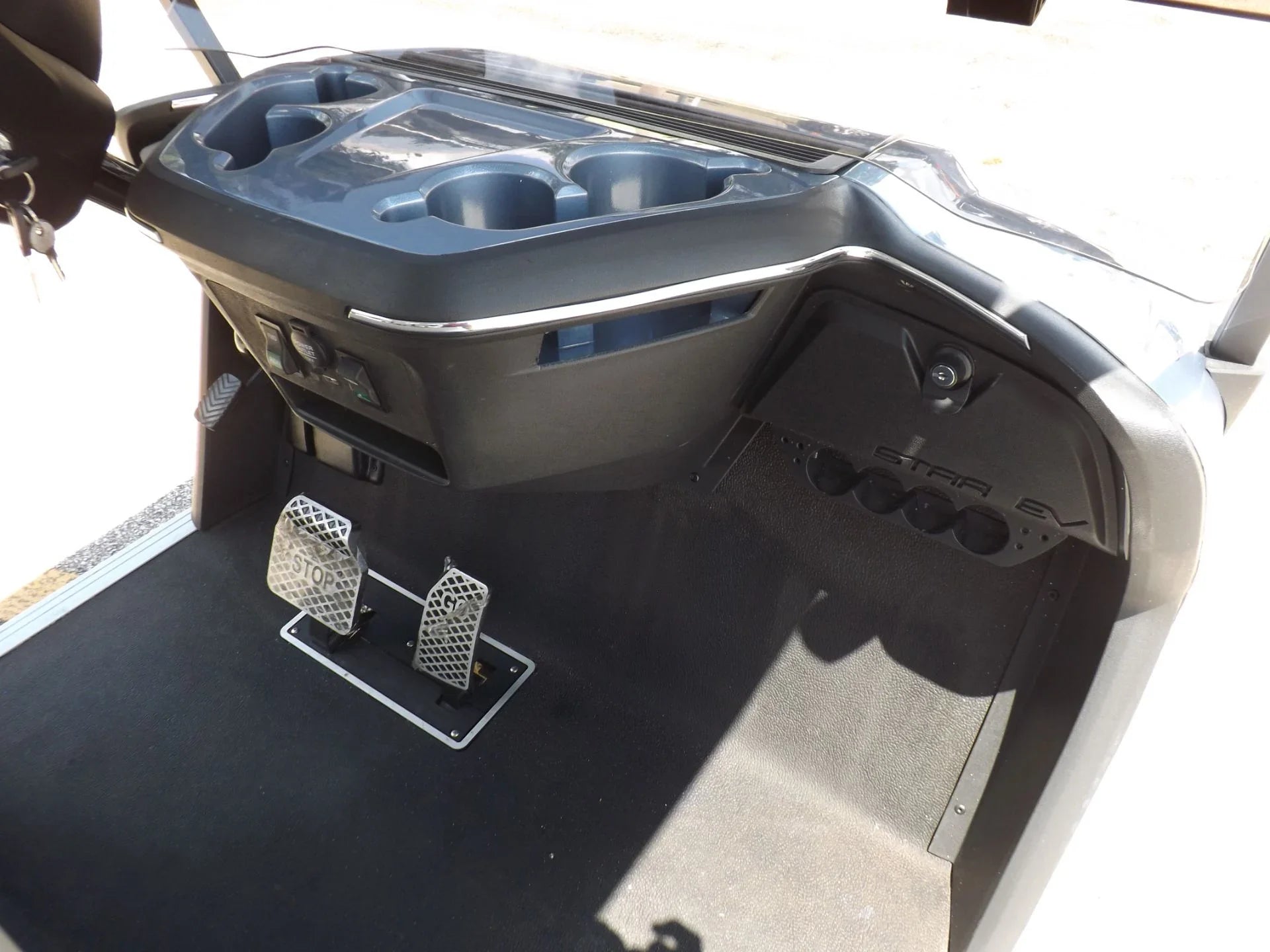 2024 Star EV SIRIUS 4 Forward Lithium Golf Cart for Sale
