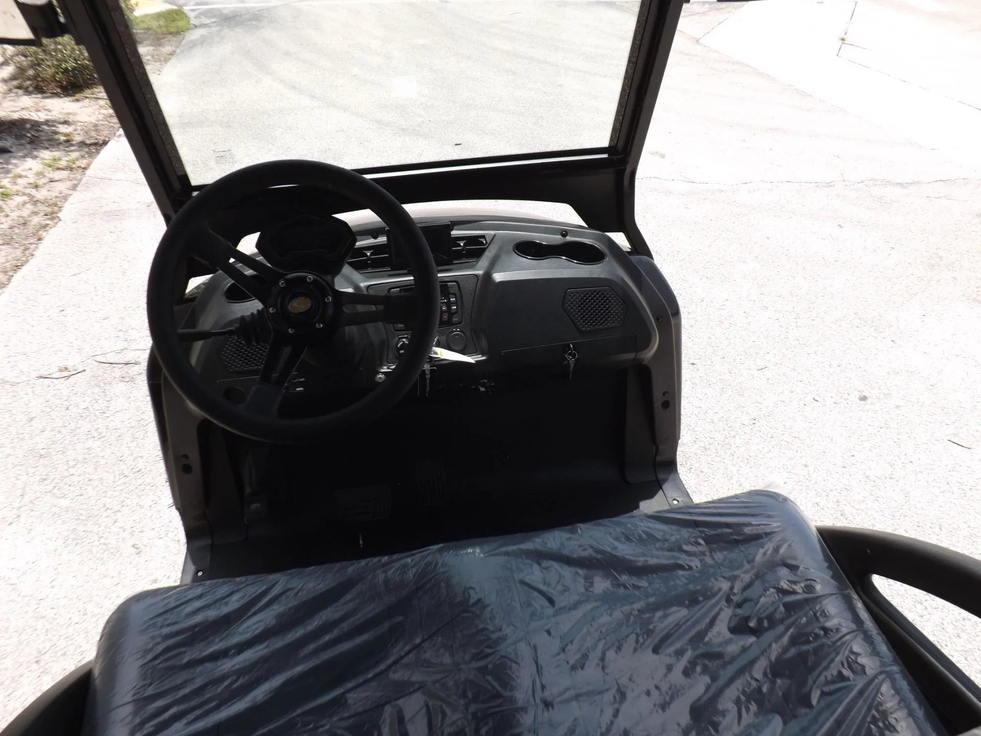 2022 Bintelli BEYOND 4P Lifted Golf Cart for Sale