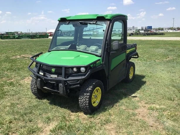 2023 John Deere XUV 835R Gator 4WD Utility Cart for Sale