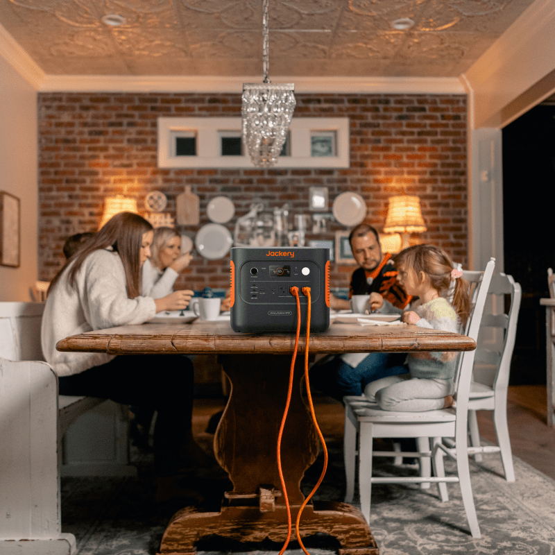 Jackery | Explorer  2000 v2 Portable Power Station